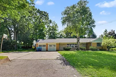 1021 Farrell Avenue, Kalamazoo, MI 49006 - Photo 1
