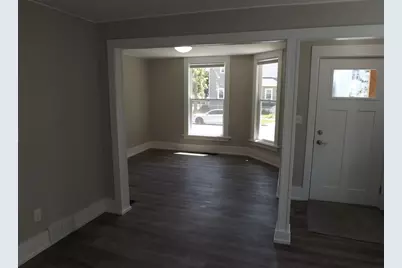 21 Gold Avenue NW, Grand Rapids, MI 49504 - Photo 3