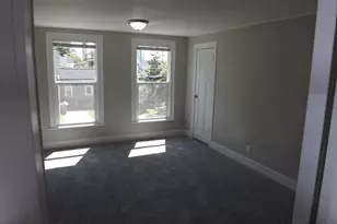 21 Gold Ave NW, Grand Rapids, MI 49504 - Photo 11