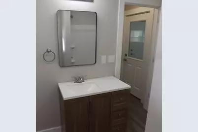 21 Gold Avenue NW, Grand Rapids, MI 49504 - Photo 9
