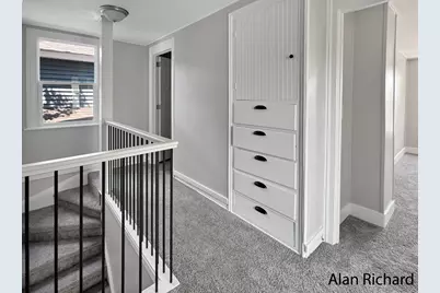 21 Gold Avenue NW, Grand Rapids, MI 49504 - Photo 9