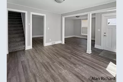 21 Gold Avenue NW, Grand Rapids, MI 49504 - Photo 11