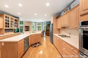 18090 Wildwood Springs Pkwy, Spring Lake, MI 49456 - Photo 17