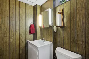 3031 Syracuse St, Dearborn, MI 48124 - Photo 31
