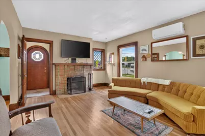814 N Fairview Avenue, Lansing, MI 48912 - Photo 9
