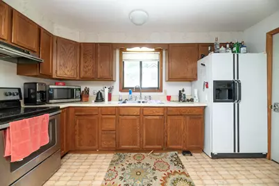 13631 Carefree Drive, Battle Creek, MI 49017 - Photo 3