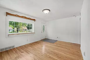 2228 Byrd Dr, Portage, MI 49002 - Photo 3
