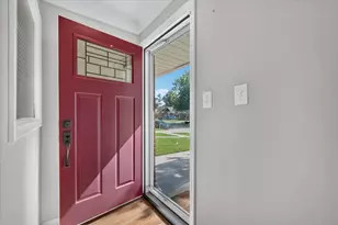 6796 Norwood Ave, Allen Park, MI 48101 - Photo 7