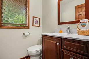 2616 Oakbrook Dr, Saint Joseph, MI 49085 - Photo 17