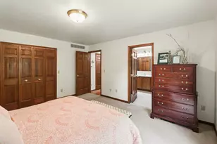 11202 Clovis Pointe Dr, South Lyon, MI 48178 - Photo 19