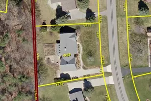 11202 Clovis Pointe Dr, South Lyon, MI 48178 - Photo 45