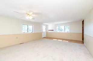 10334 Woodlawn Dr, Portage, MI 49002 - Photo 7