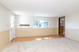 10334 Woodlawn Dr, Portage, MI 49002 - Photo 9