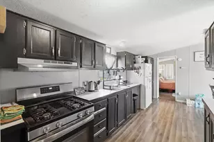 3611 Butternut Dr, Holland, MI 49424 - Photo 9