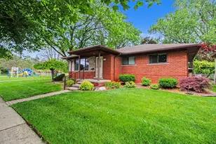 544 North Dr, Wyandotte, MI 48192 - Photo 39