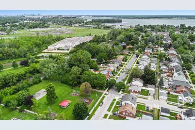 544 North Drive, Wyandotte, MI 48192 - Photo 45