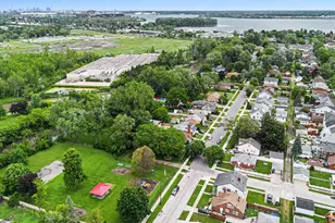 544 North Dr, Wyandotte, MI 48192 - Photo 45
