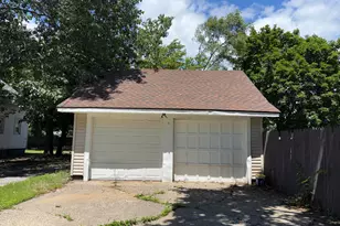 1607 6th St, Muskegon, MI 49441 - Photo 37