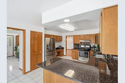 1657 Wake Robin Court, Ann Arbor, MI 48103 - Photo 9