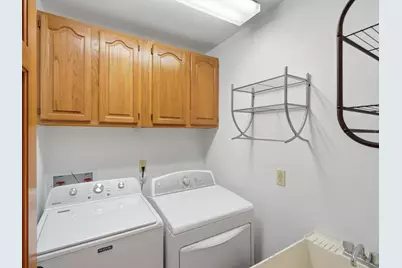 1657 Wake Robin Court, Ann Arbor, MI 48103 - Photo 27