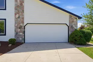 1657 Wake Robin Ct, Ann Arbor, MI 48103 - Photo 41