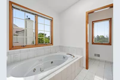1657 Wake Robin Court, Ann Arbor, MI 48103 - Photo 21