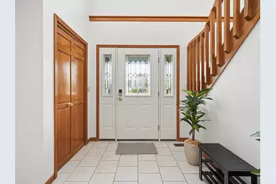 1657 Wake Robin Court, Ann Arbor, MI 48103 - Photo 3