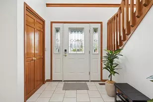 1657 Wake Robin Ct, Ann Arbor, MI 48103 - Photo 3