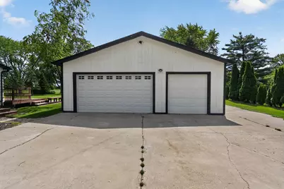 3371 Van Vleet Road, Swartz Creek, MI 48473 - Photo 3