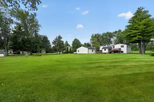 3371 Van Vleet Rd, Swartz Creek, MI 48473 - Photo 37