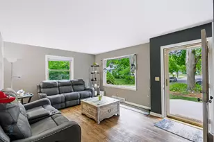 1420 Owen St, Lansing, MI 48915 - Photo 5