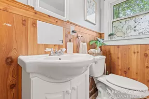 1621 Preston Ave NW, Grand Rapids, MI 49504 - Photo 25