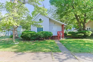 104 Clyborn St, Dowagiac, MI 49047 - Photo 1