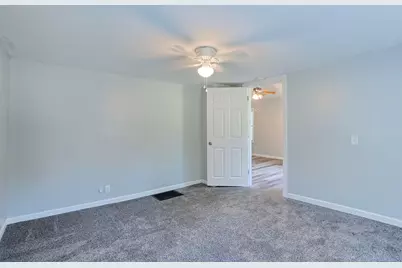 104 Clyborn Street, Dowagiac, MI 49047 - Photo 37