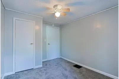 104 Clyborn Street, Dowagiac, MI 49047 - Photo 21