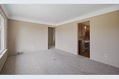 33030 Barton Street, Garden City, MI 48135 - Photo 7