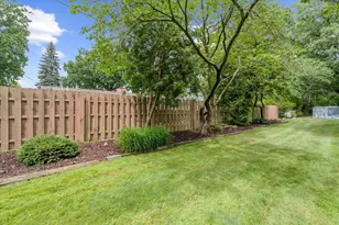 8936 Birchwood Ct, Newport, MI 48166 - Photo 47