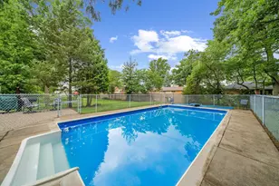 8936 Birchwood Ct, Newport, MI 48166 - Photo 3