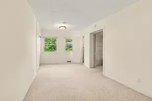 51 Pine St, South Haven, MI 49090 - Photo 23