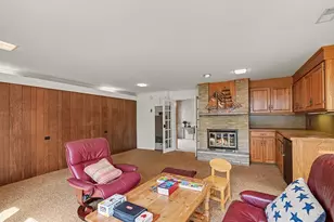 51 Pine St, South Haven, MI 49090 - Photo 23