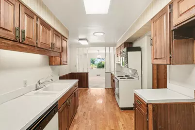 51 Pine Street, South Haven, MI 49090 - Photo 21
