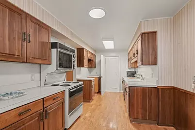 51 Pine Street, South Haven, MI 49090 - Photo 17