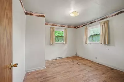 1332 Colgrove Avenue, Kalamazoo, MI 49048 - Photo 7