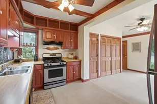 406 N Gremps St, Paw Paw, MI 49079 - Photo 11