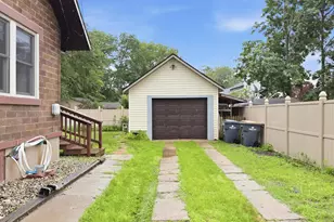 406 N Gremps St, Paw Paw, MI 49079 - Photo 27