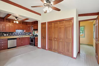 406 N Gremps Street, Paw Paw, MI 49079 - Photo 15