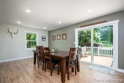 8022 Kraft Avenue SE, Caledonia, MI 49316 - Photo 7