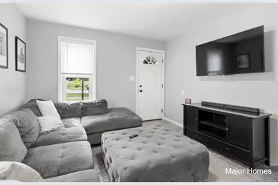 839 Crescent Street NE, Grand Rapids, MI 49503 - Photo 7