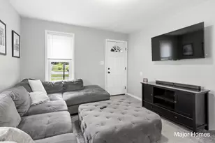 839 Crescent St NE, Grand Rapids, MI 49503 - Photo 7