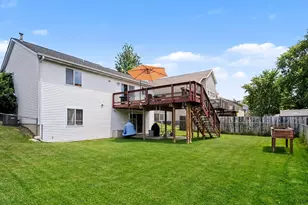 3014 Stonewood St NW, Grand Rapids, MI 49504 - Photo 25